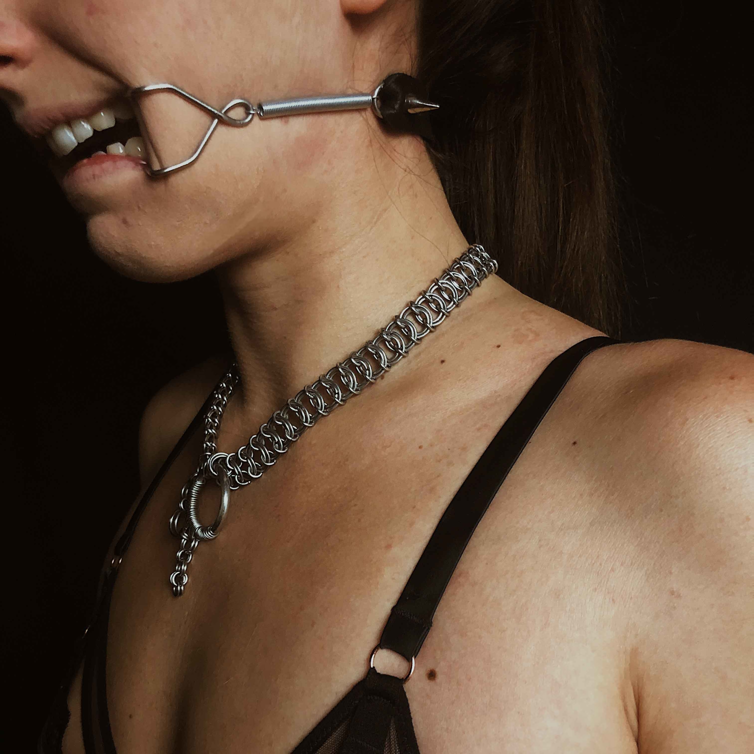 Ecarteur de bouche BDSM Le Diraison