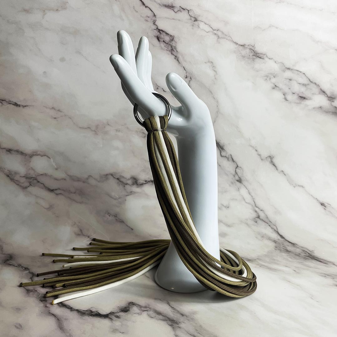 martinet_BDSM_paracorde_swing_bout_brule_marron_doré_blanc_le_diraison copie