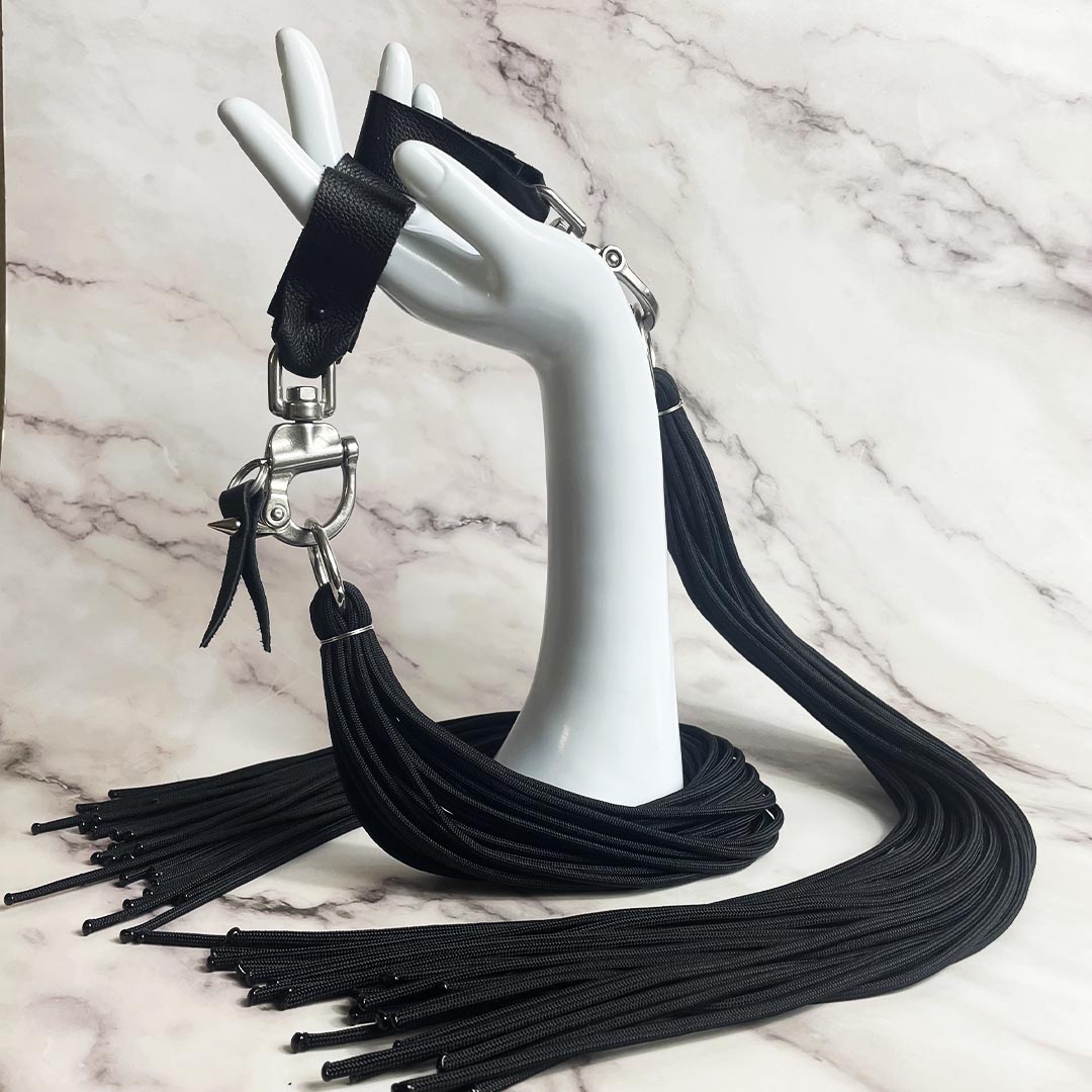 paire_martinet_BDSM_paracorde_swing_bout_brule_le_diraison copie-min
